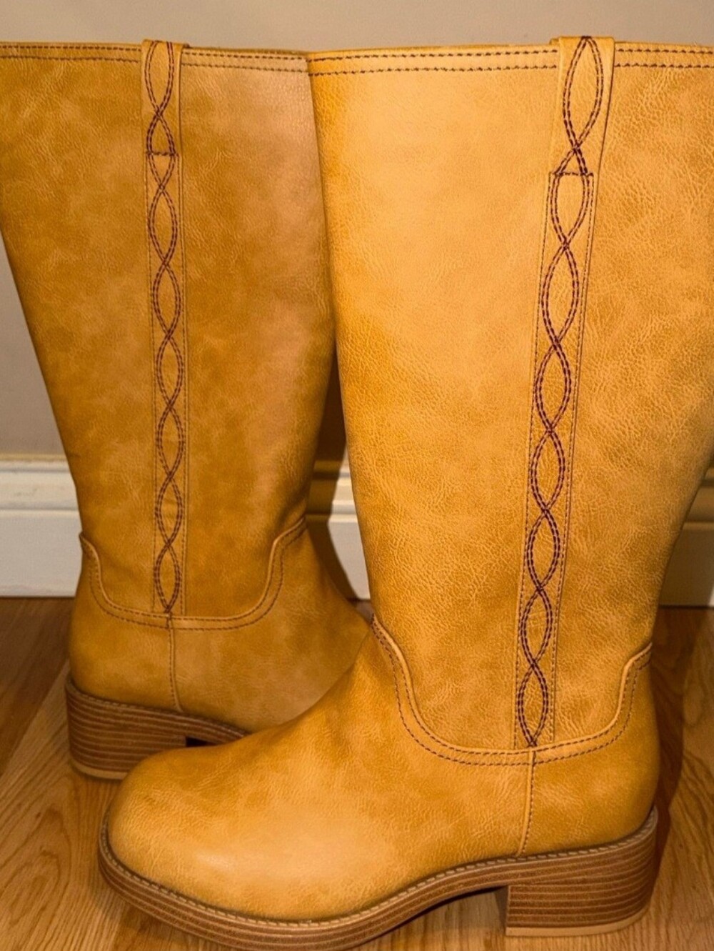 No Boundaries Women’s Riding Boot Size 9